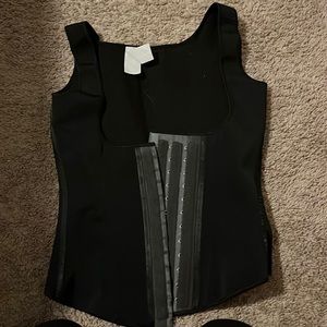 Waist trainer